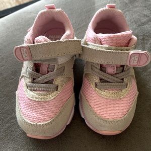 Toddler Girl’s Shoes
